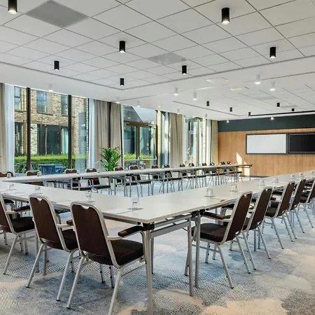 Hotel Renaissance Amsterdam Schiphol Airport