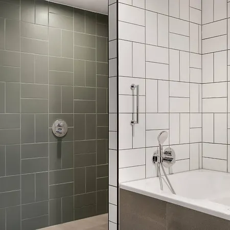 Renaissance Amsterdam Schiphol Airport 호텔 4*