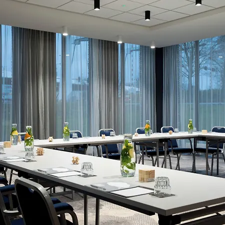 호텔 Renaissance Amsterdam Schiphol Airport 스키폴