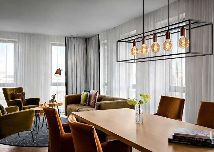 Renaissance Amsterdam Schiphol Airport 4*