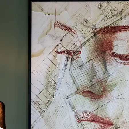 Renaissance Amsterdam Schiphol Airport 4*